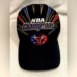 1998 championship starter, Chicago Bulls NBA Black Cap hat